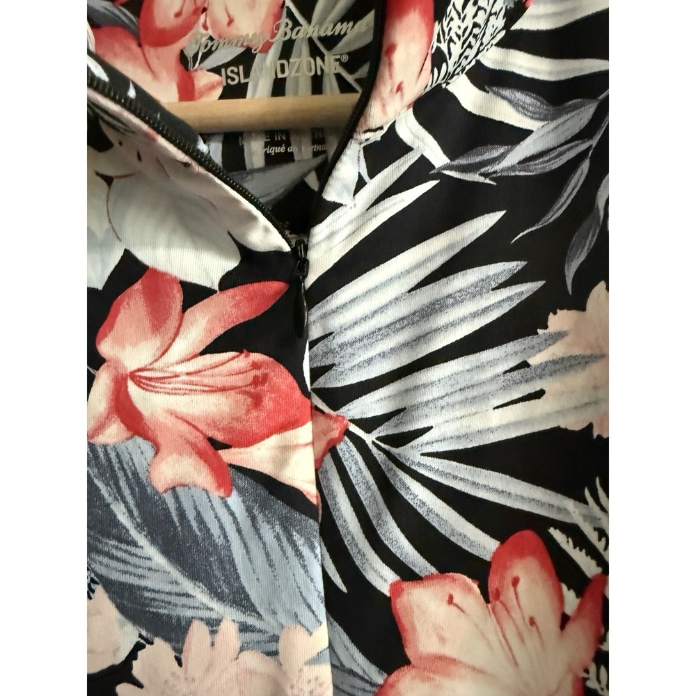 Tommy Bahama IslandZone Floral Tank Top 1/4 Zip Womens XL Golf - Picture 2 of 6